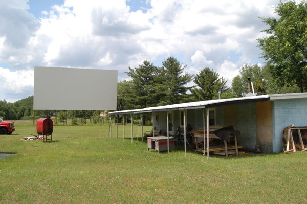 Meredith Drive-In Theatre - 2002-2003 Photo (newer photo)